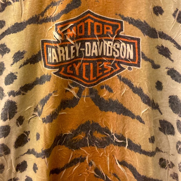 Harley-Davidson Tops - Harley Davidson long-sleeved shirt.